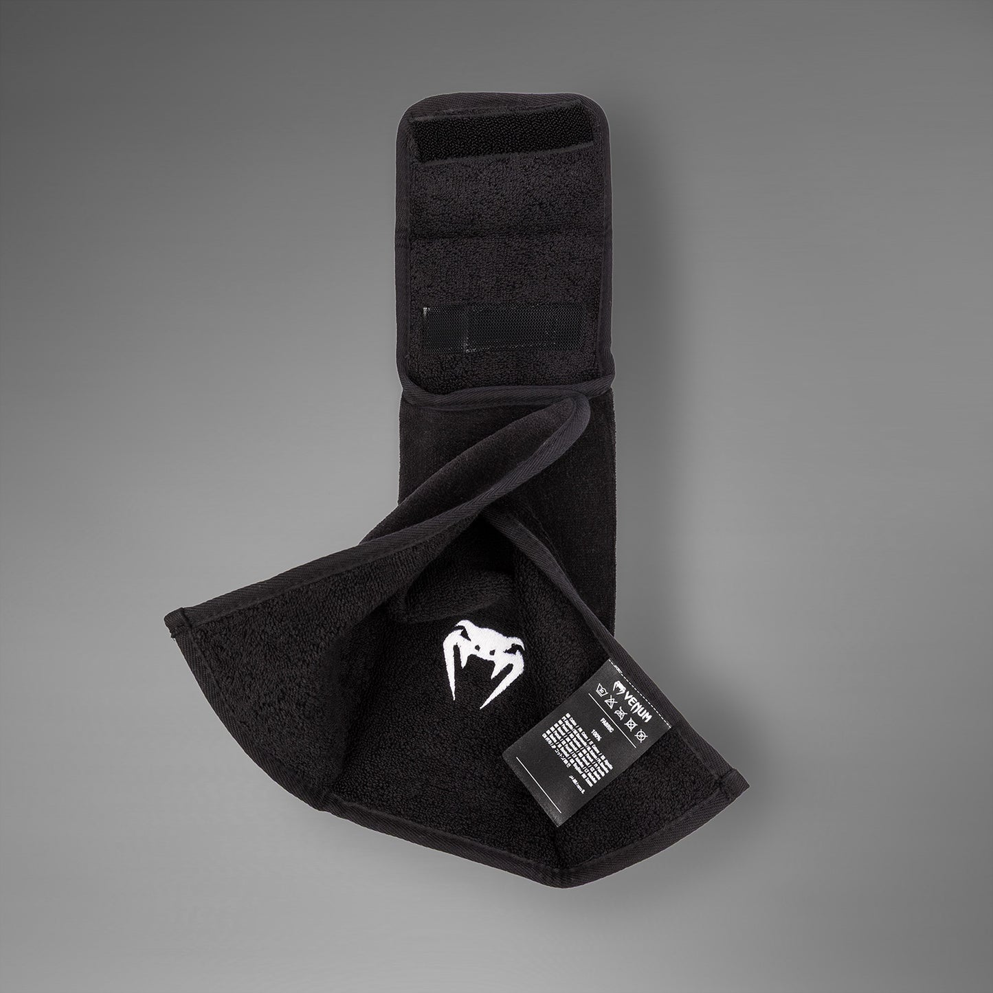 Venum Lineup Football Handdoek - Zwart/Wit