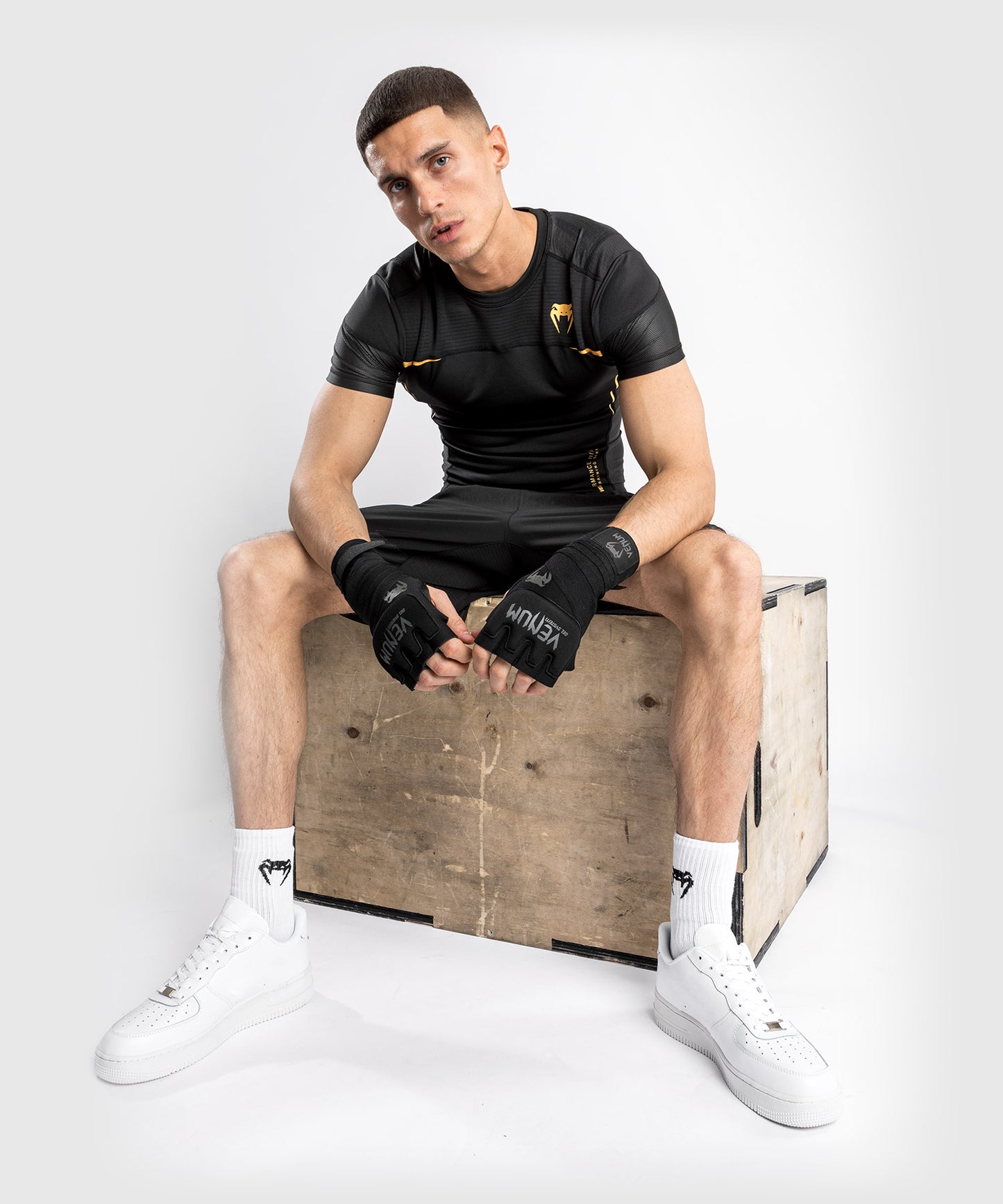 Venum Tempest 2.0 Compressieshirt (korte mouwen) - Zwart/Goud