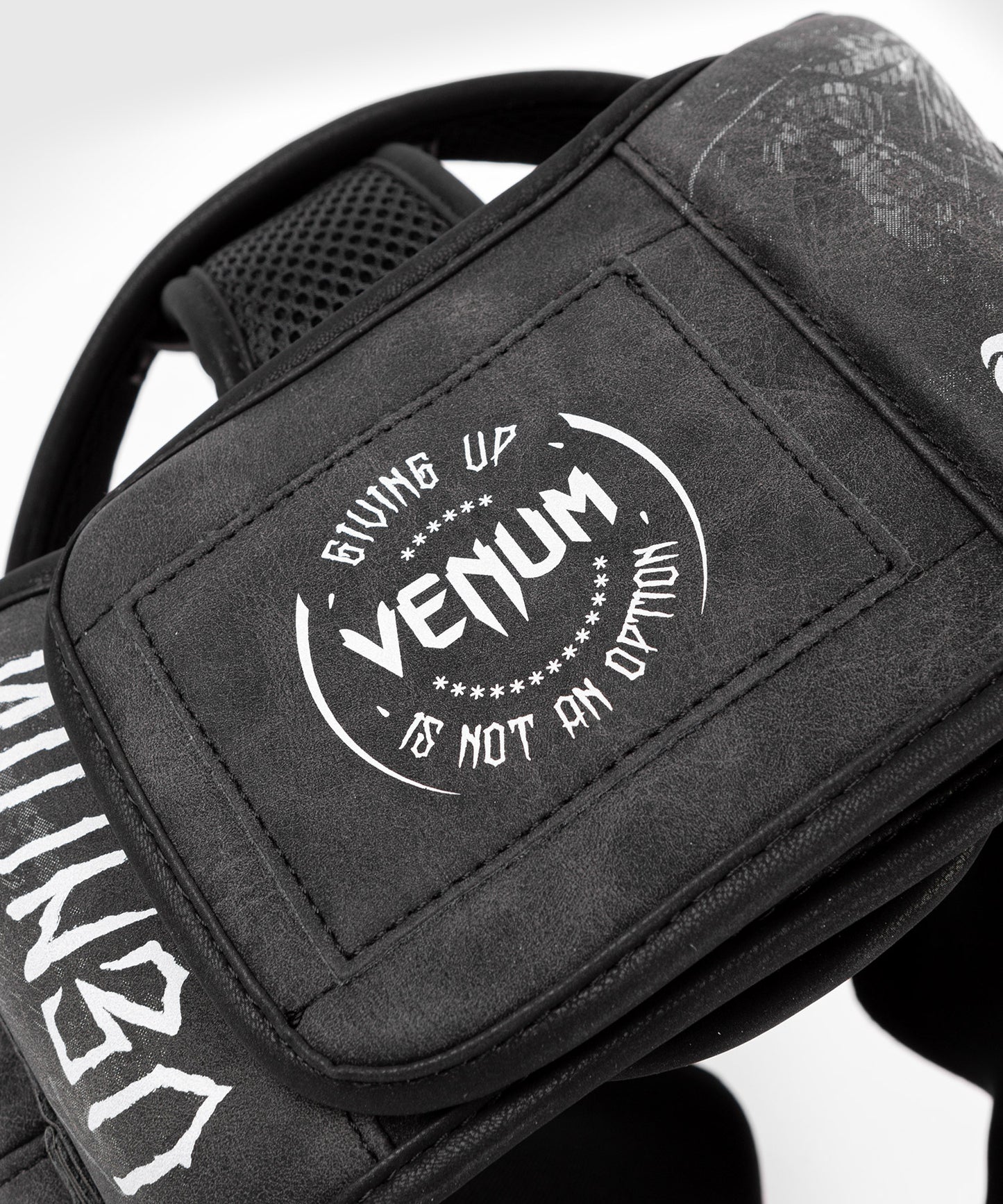 Venum GLDTR 4.0 bokshoofddeksel
