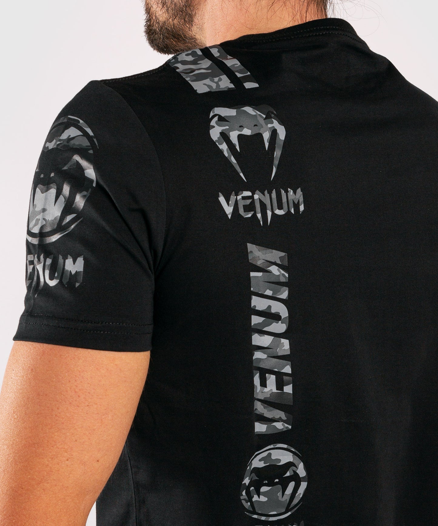 Venum Logos T-shirt - Zwart/Urban Camouflage