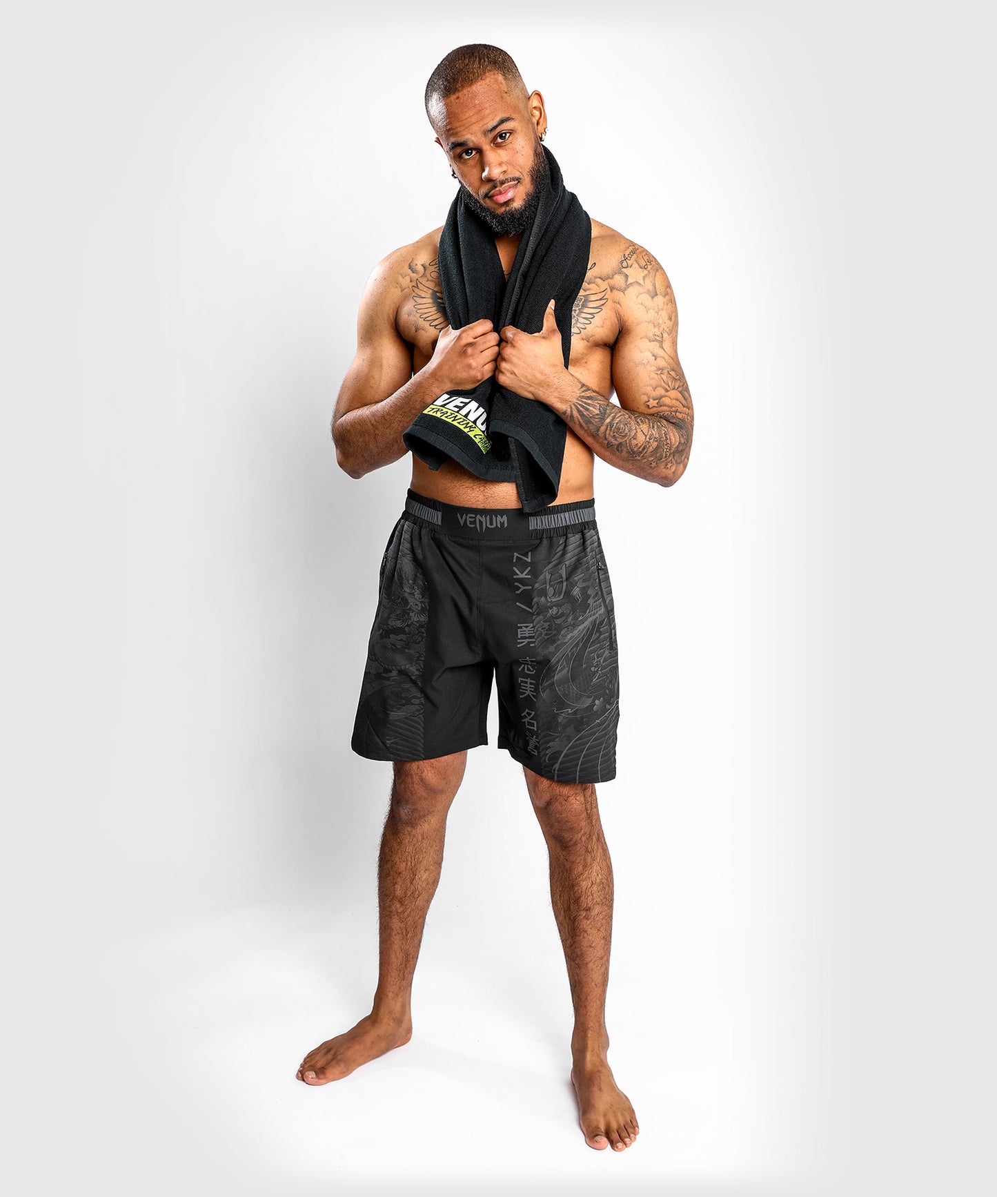 Venum YKZ21 sportshort - Zwart/Zwart