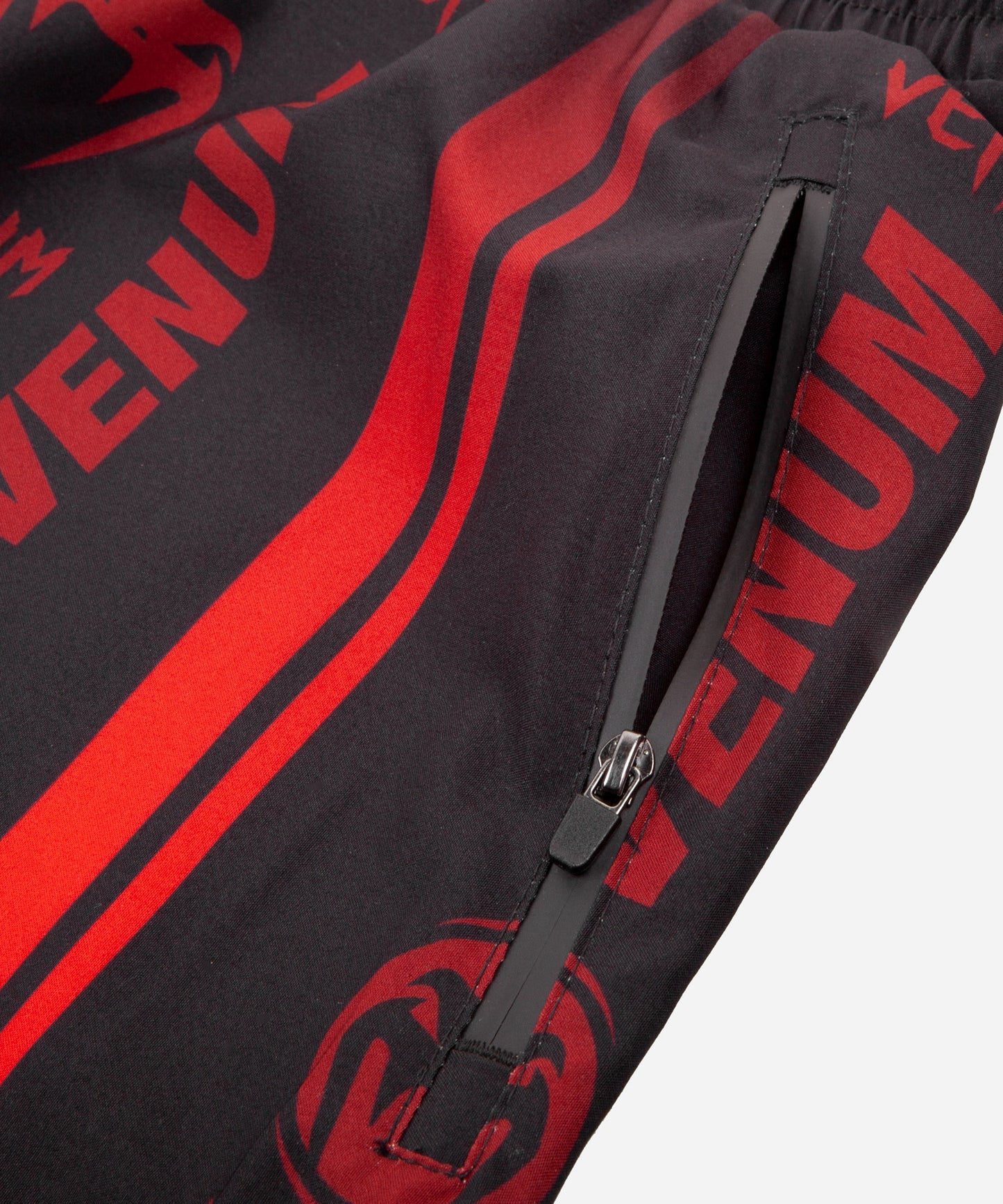 Venum Logos Training Shorts - Zwart/Rood