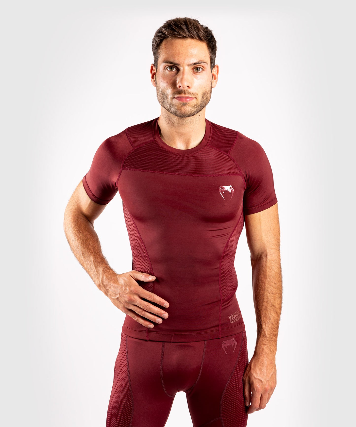Venum G-Fit Rashguard - korte mouwen - Bordeauxrood