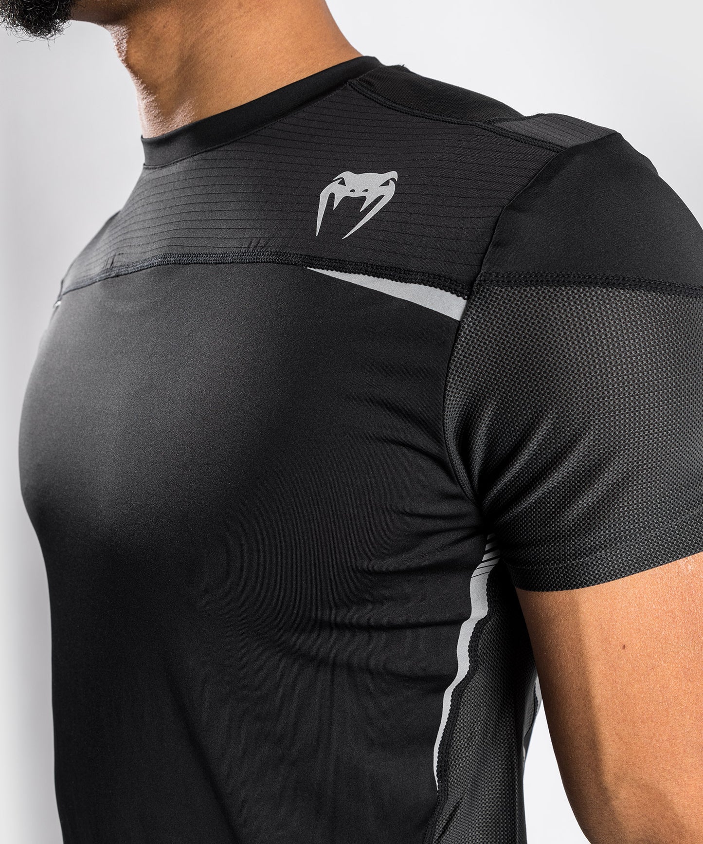 Venum Tempest 2.0 Dry Tech T-shirt - Zwart/Grijs