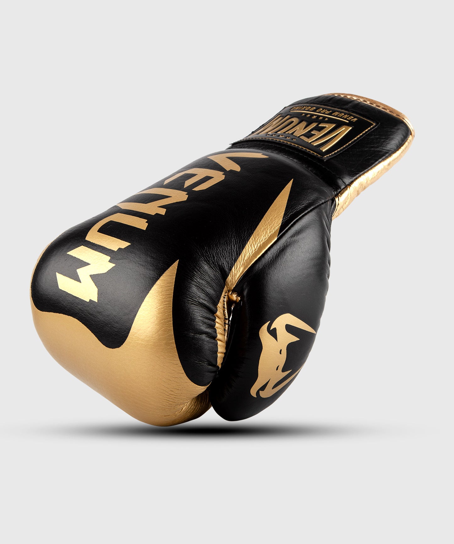 Venum Hammer Pro bokshandschoenen - met veters - Zwart/Goud