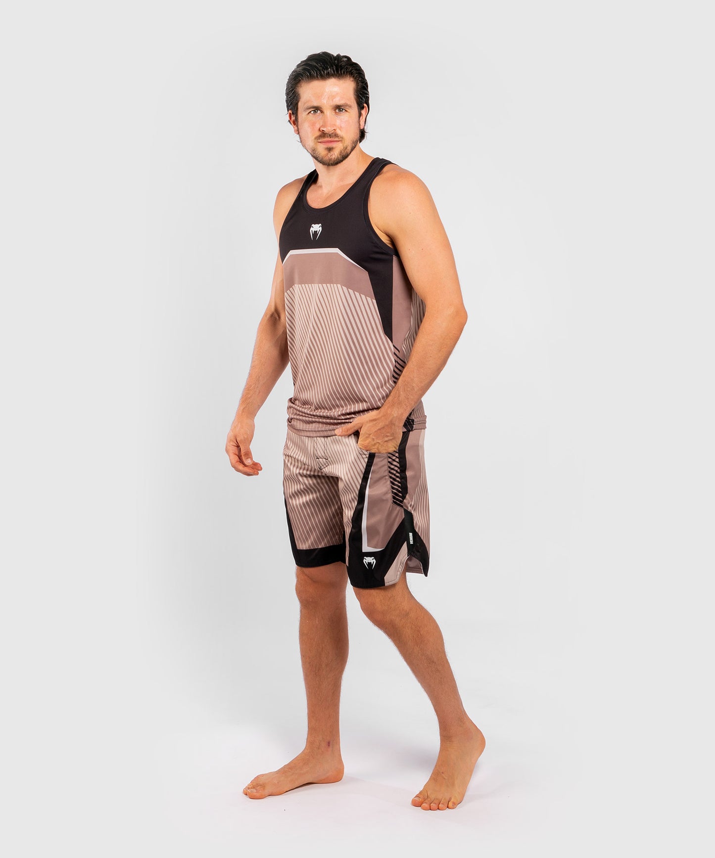 Venum Fidji Mouwloos Shirt met Dry Tech™ - Zandkleur