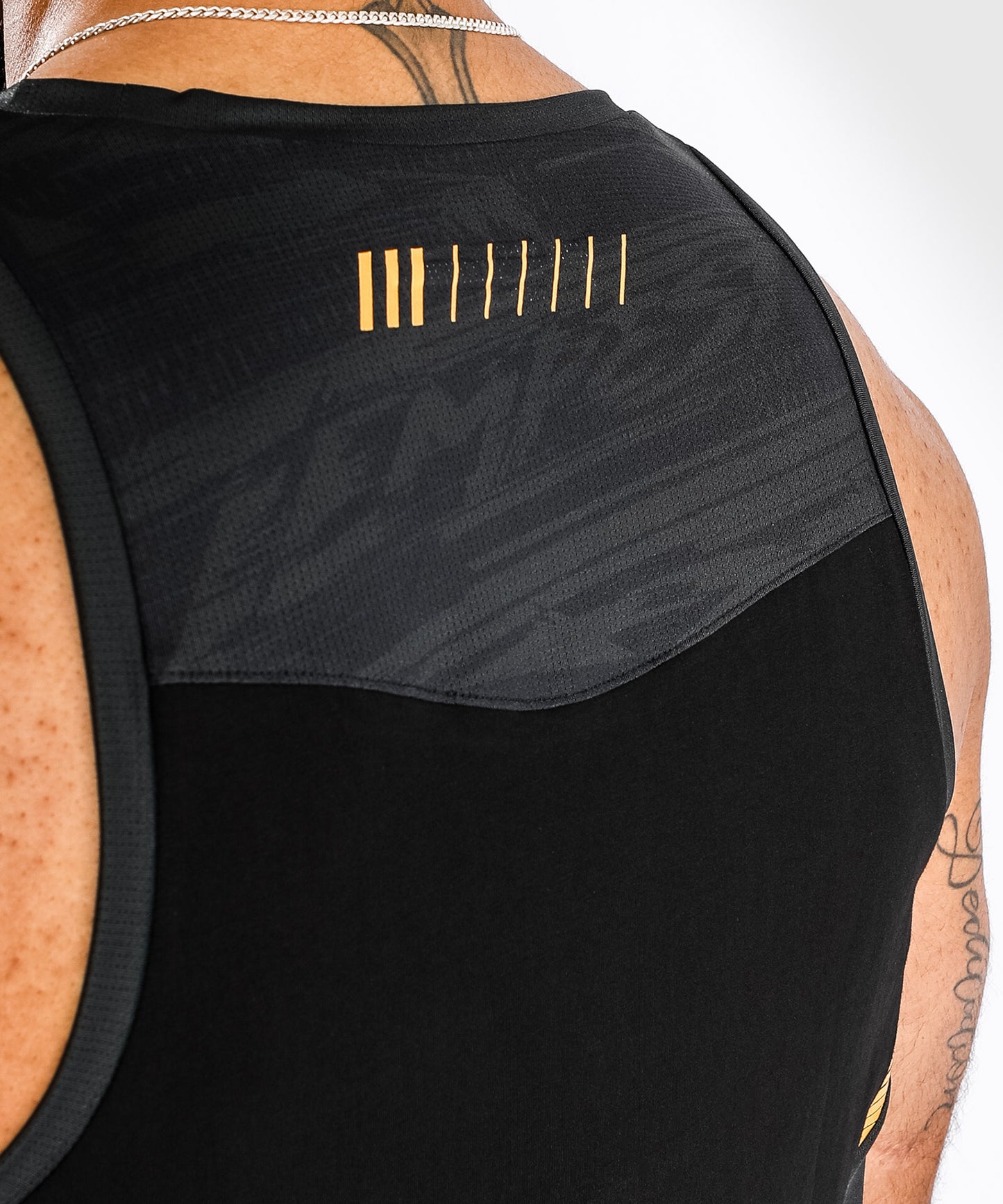 Venum Tempest 2.0 tanktop - Zwart/Goud