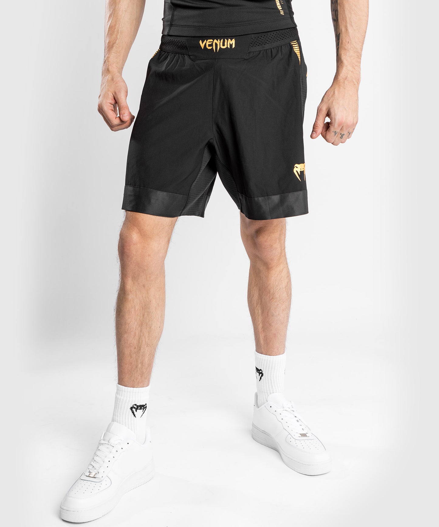 Venum Tempest 2.0 Fightshorts - Zwart/Goud
