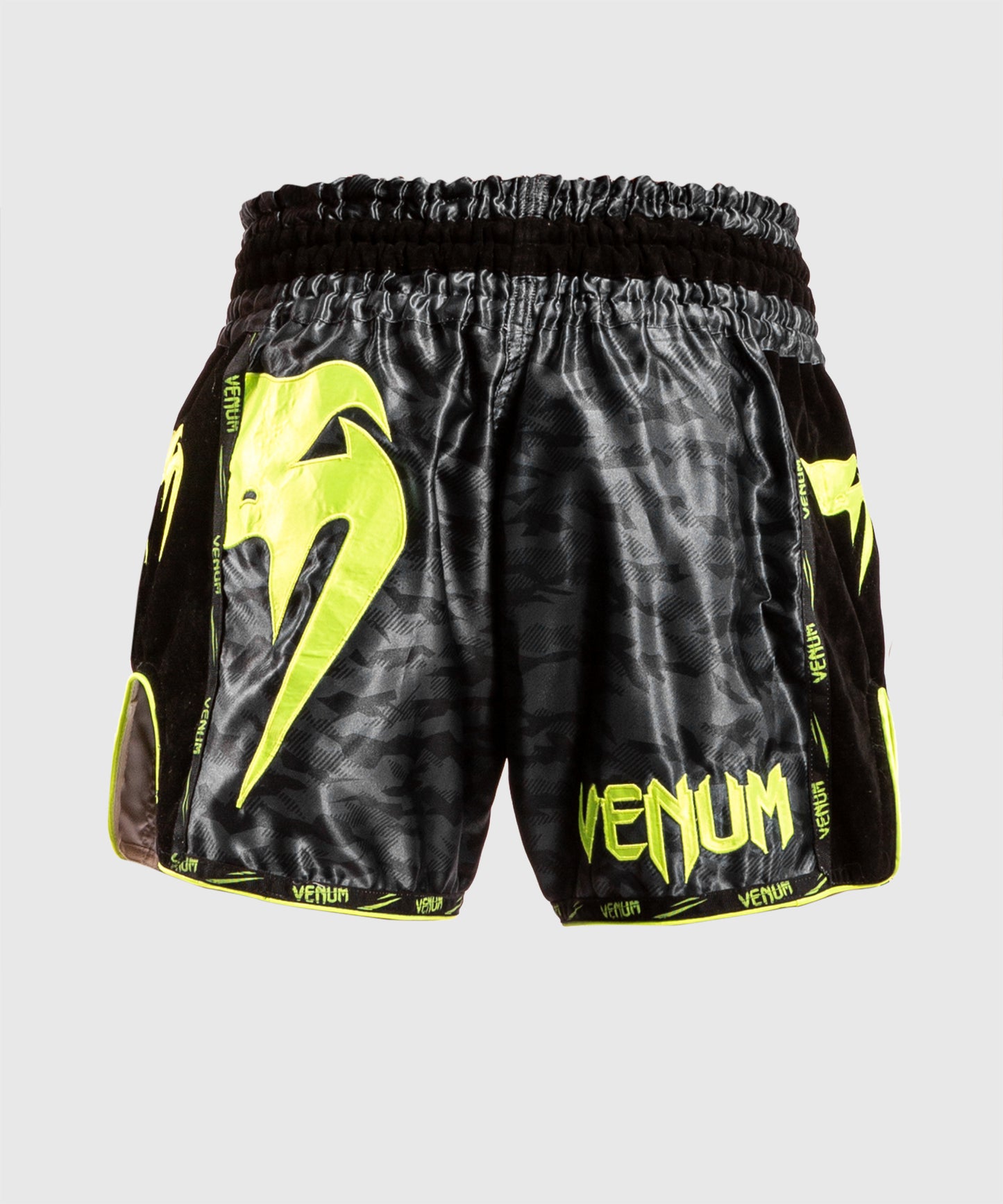 Venum Giant Camo Muay Thai Shorts - Zwart/Geel