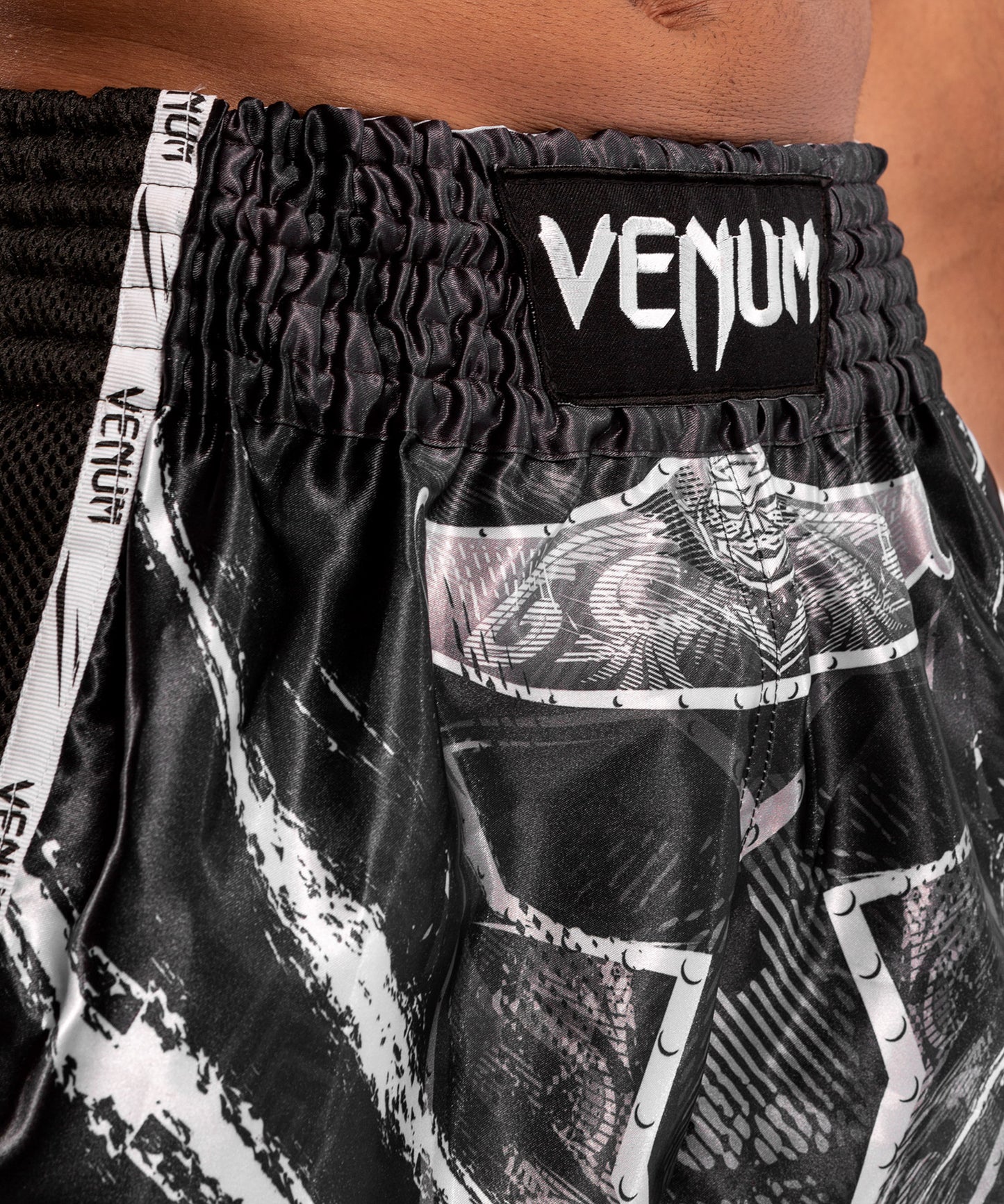 Venum GLDTR 4.0 Muay Thai-shorts