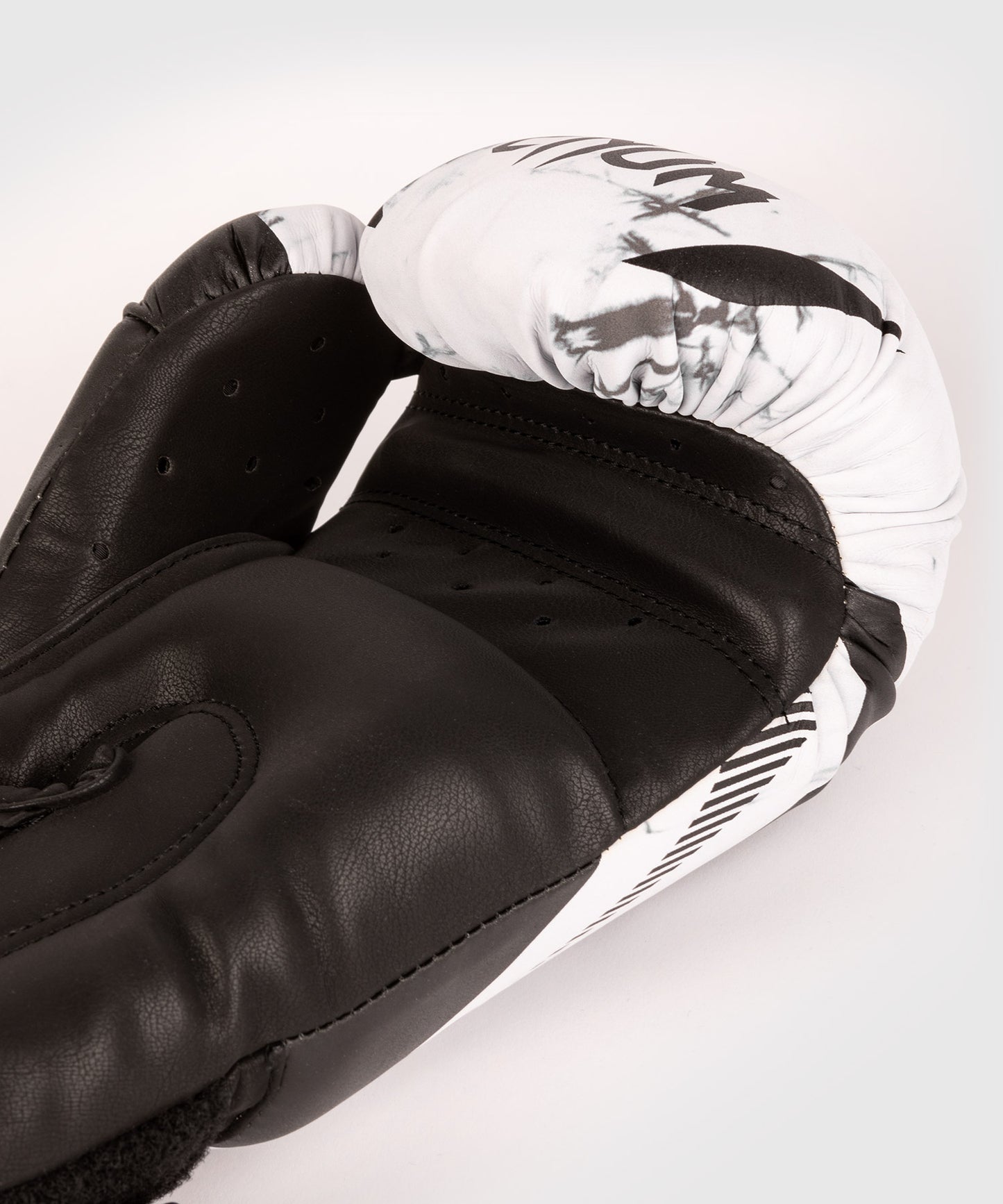 Venum Impact Bokshandschoenen - Marmer
