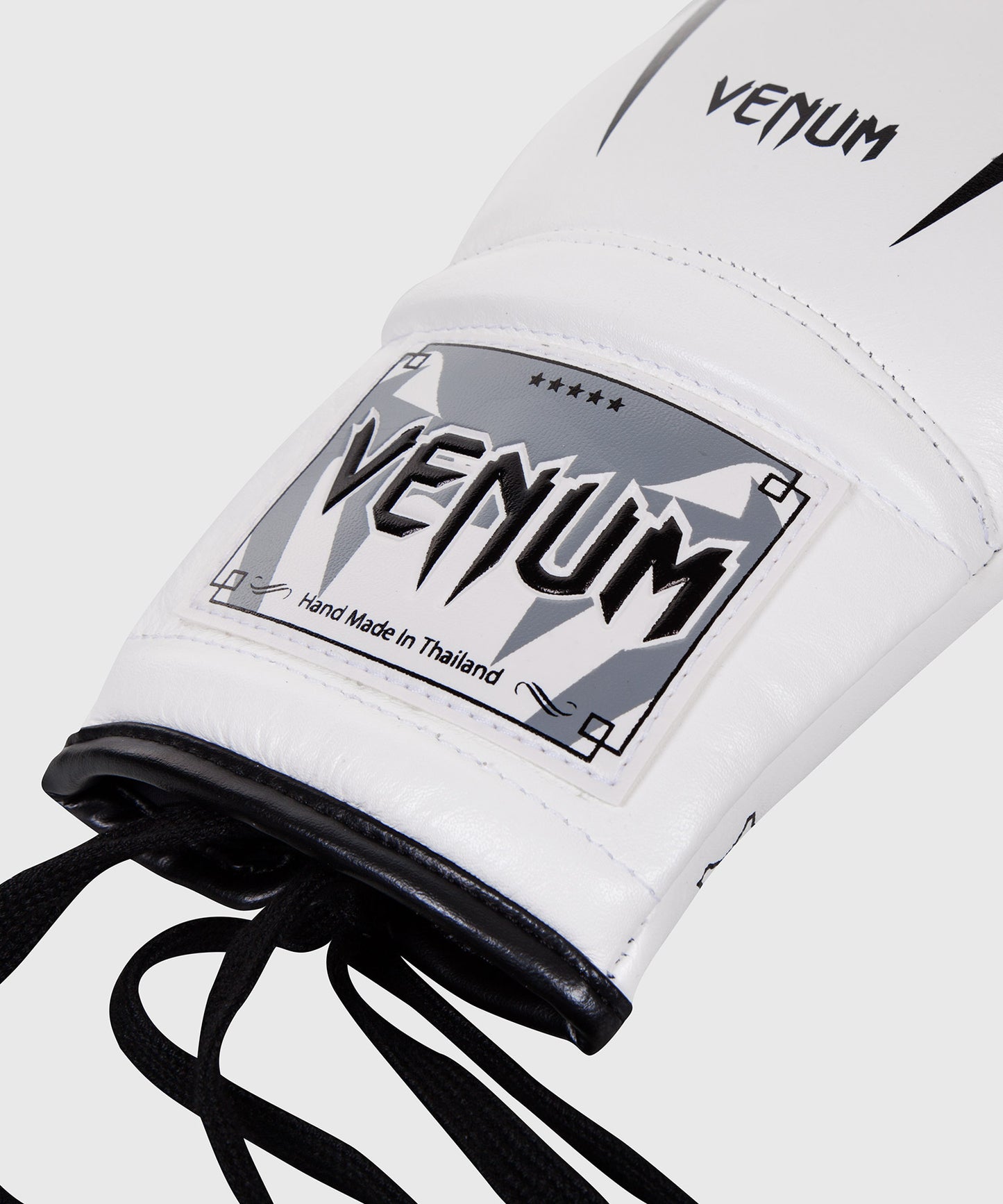 Venum Giant 3.0 Bokshandschoenen - nappaleer - met veters - Wit