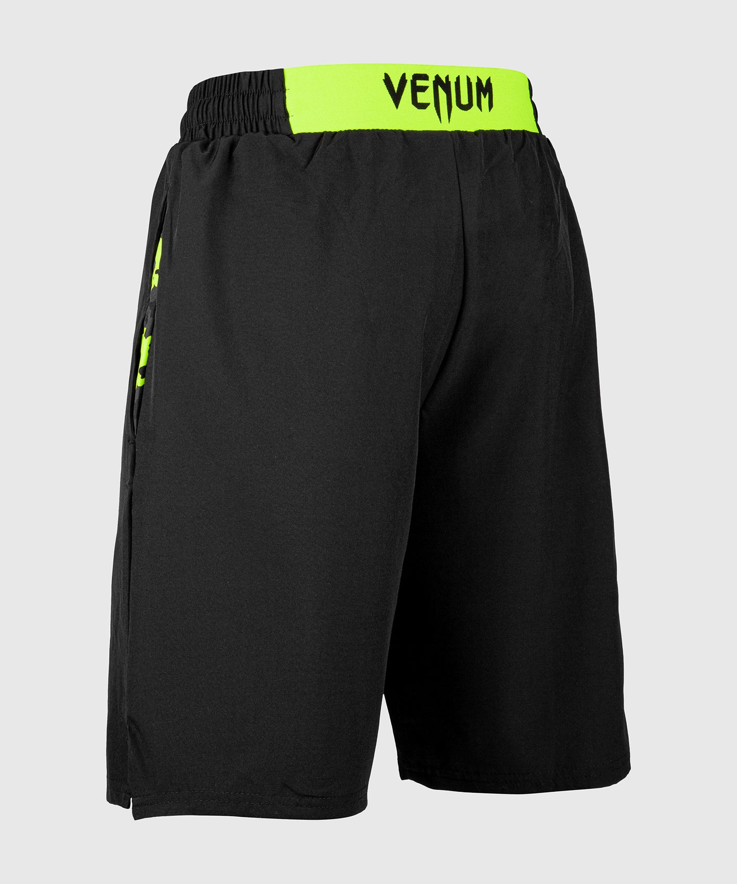 Venum Classic Training Shorts - Zwart/Neongeel