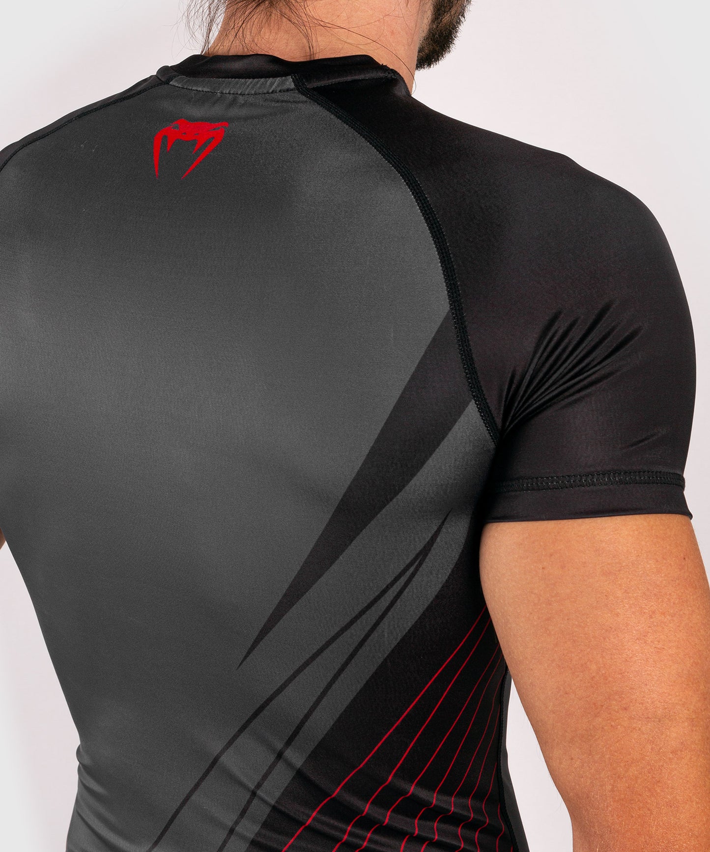 Venum Contender 5.0 Rashguard - Korte mouwen - Zwart/Rood
