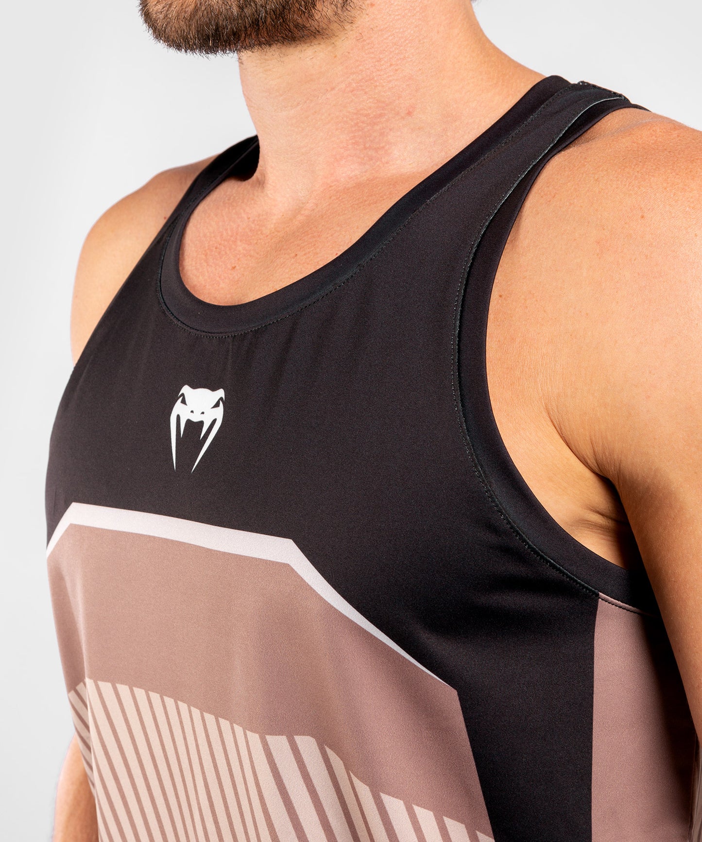 Venum Fidji Mouwloos Shirt met Dry Tech™ - Zandkleur