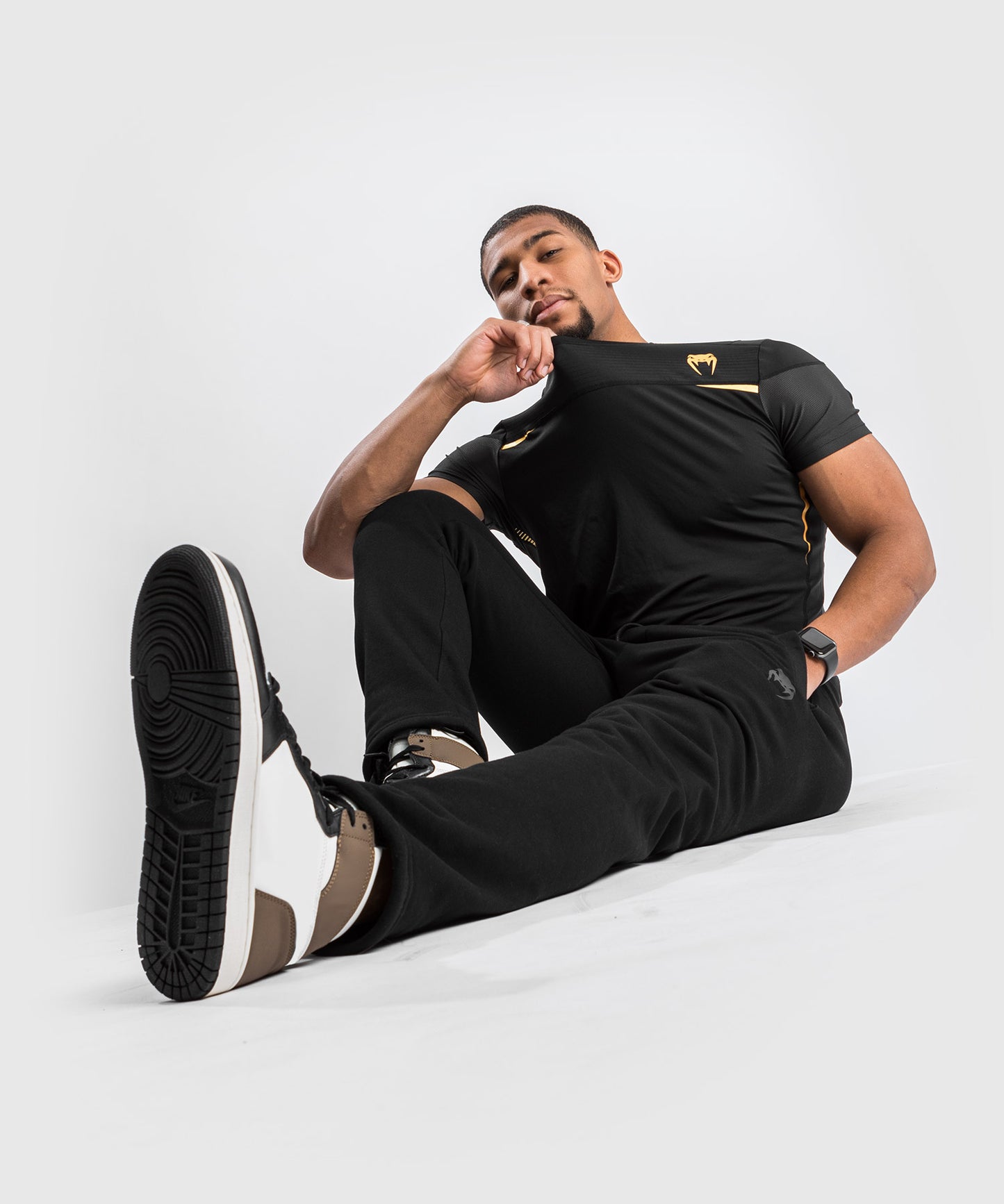 Venum Tempest 2.0 Dry Tech T-shirt - Zwart/Goud