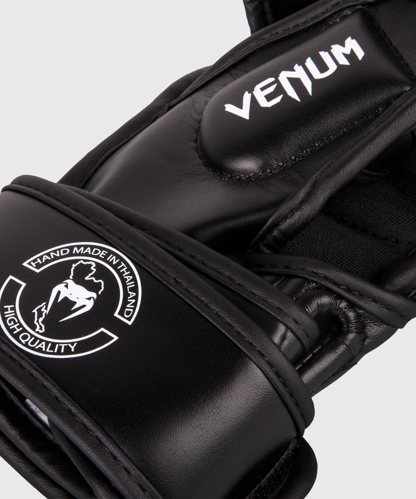 Venum Impact Sparring MMA Handschoenen - Zwart/Wit