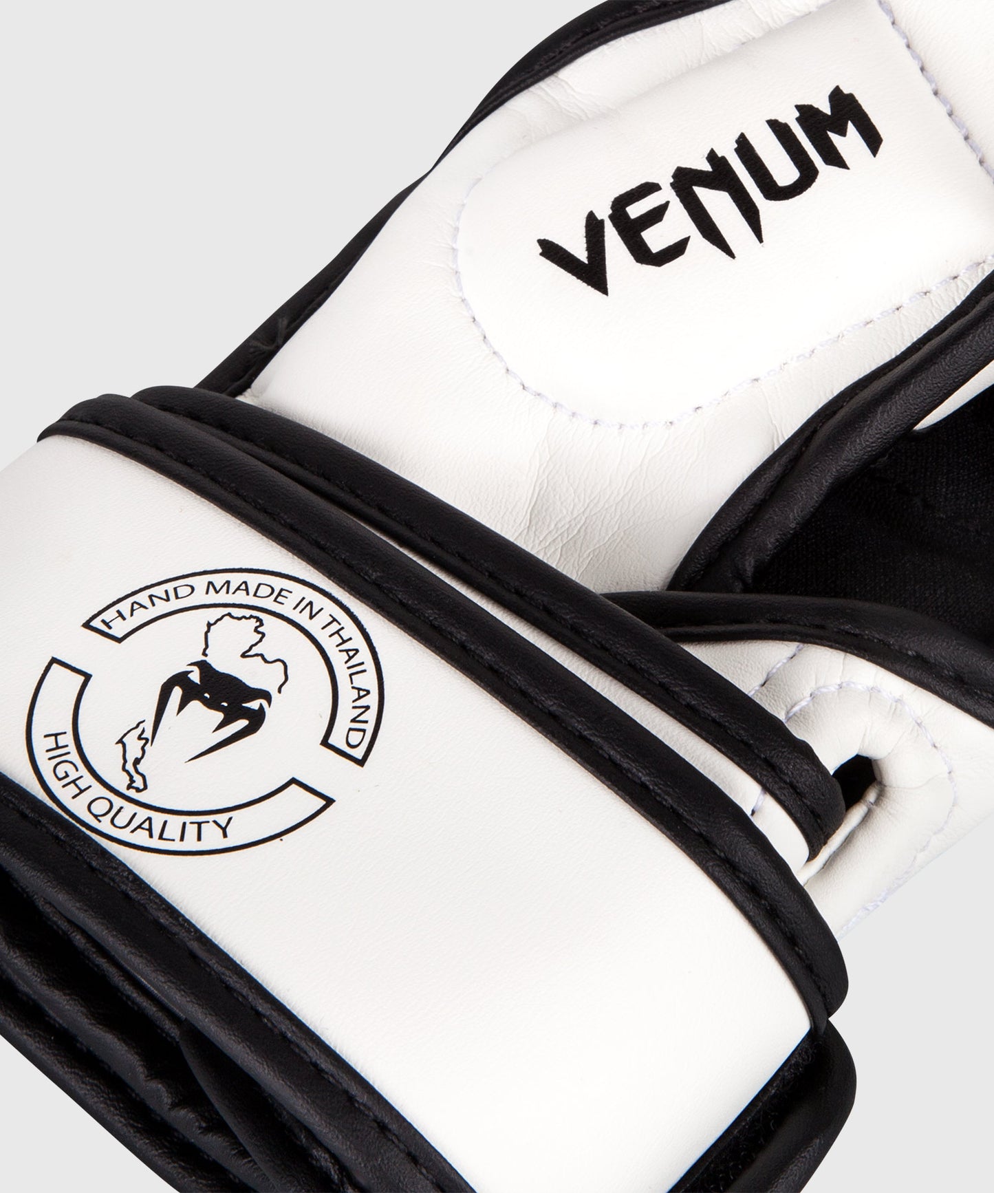 Venum Impact Sparring MMA Handschoenen - Wit/Zwart