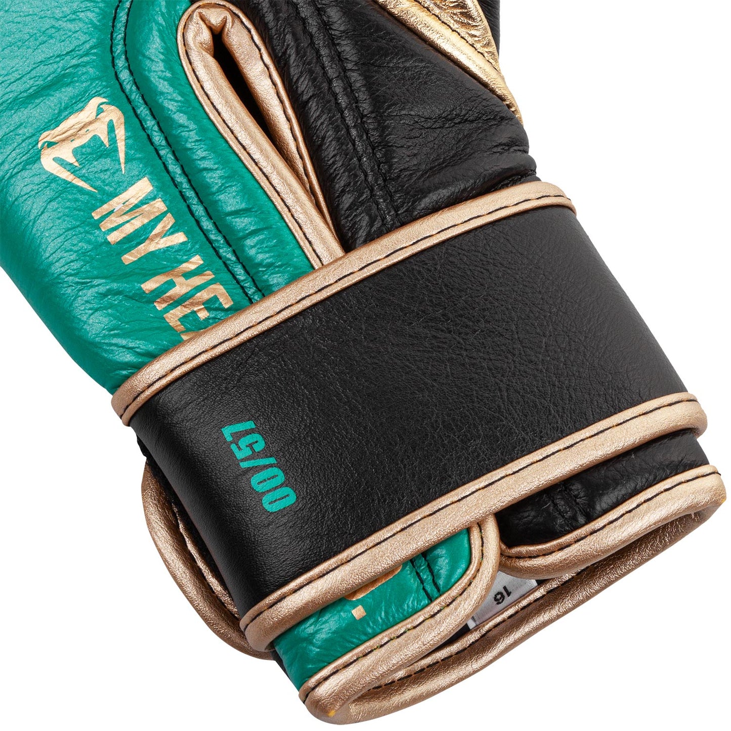 Venum Shield Pro bokshandschoenen - WBC Limited Edition - Velcro