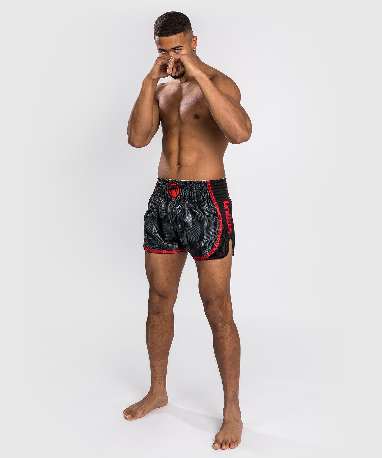 Phantom Venum Muay Thai Shorts - Zwart/Rood