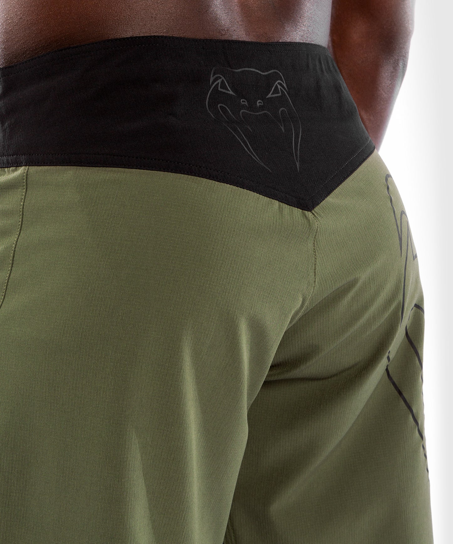 Fightshorts Venum LIGHT 4.0 - Kaki/Zilver